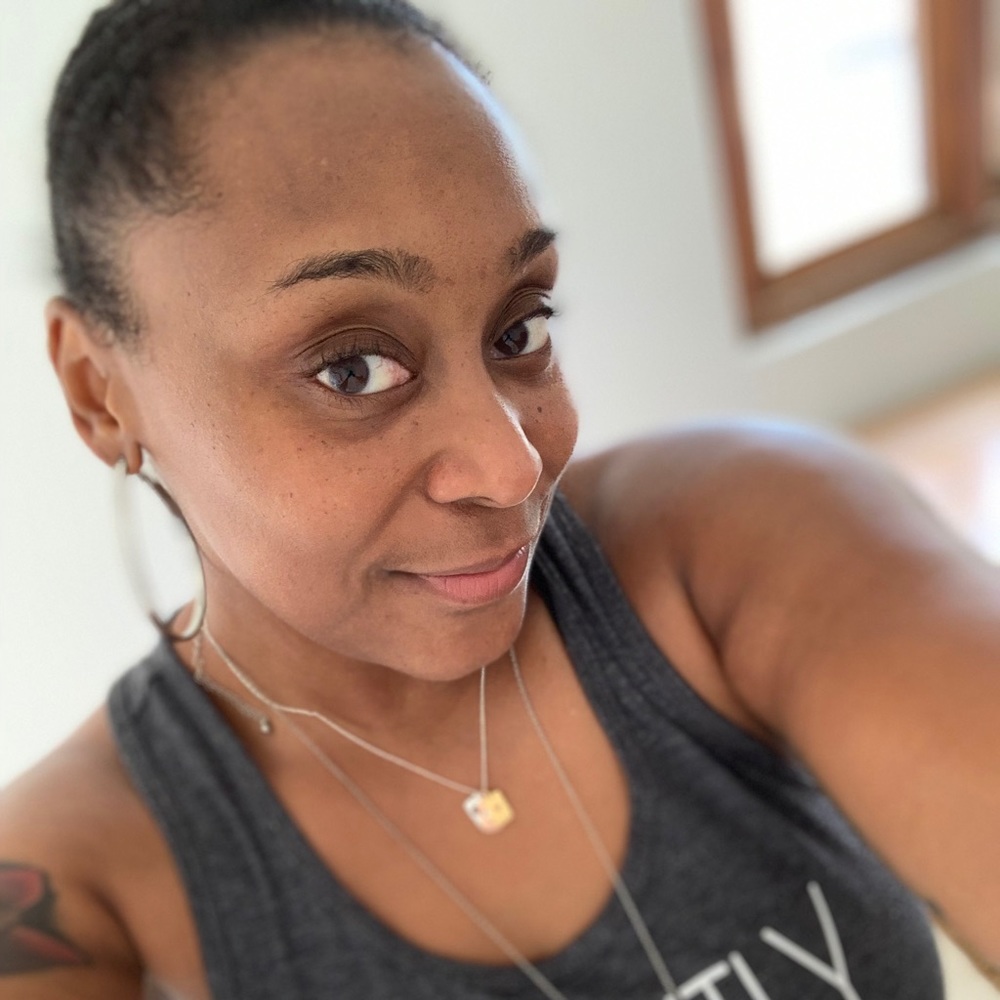 Meet your Posher, Carolyn